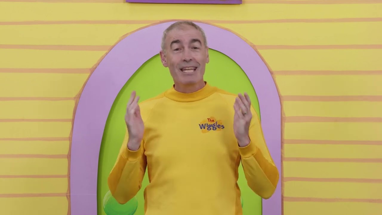How to use the LIFEPAK CR2 AED educational video featuring The Wiggles