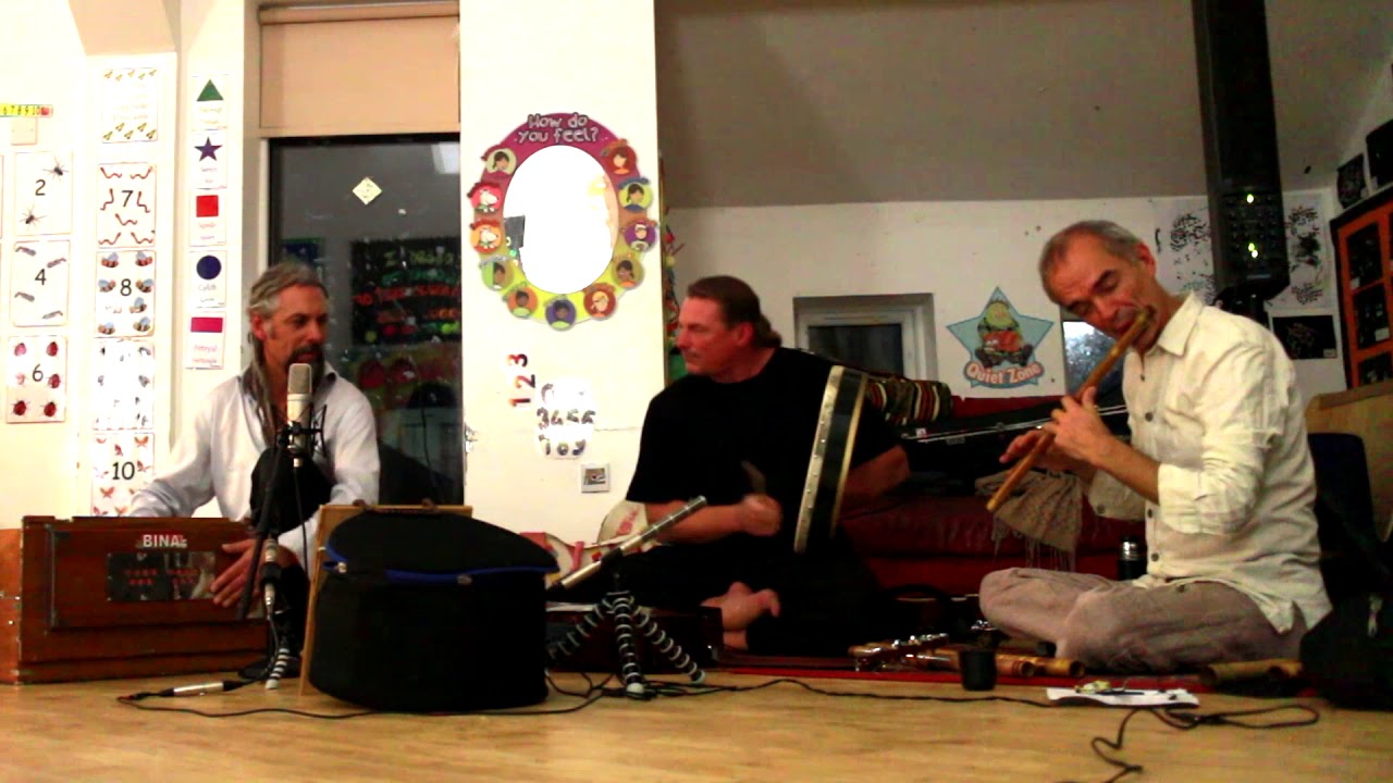 SIWARD GEORGE PETER DEGANWY NOV 2017 SHIVA SHAMBOL KIRTAN