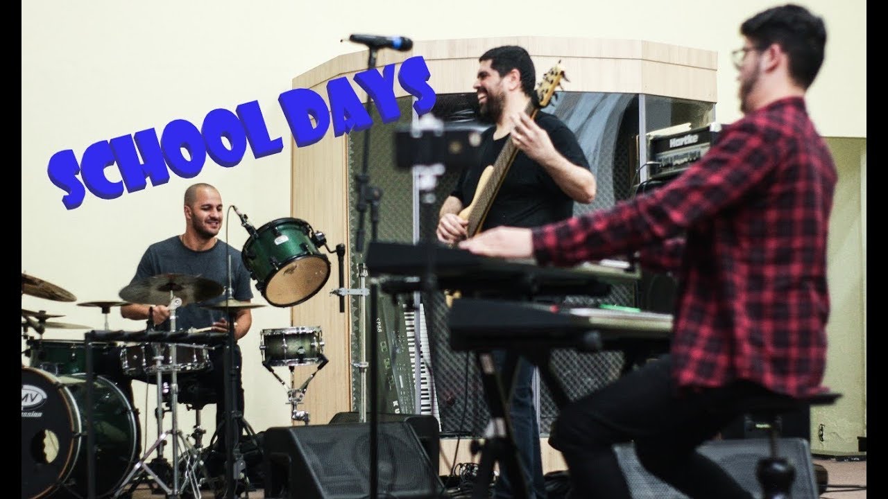 Júlio Cezar Trio... (School Days) Stanley Clarke...