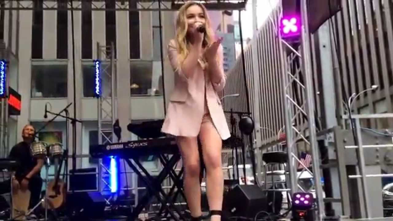 Sabrina Carpenter 