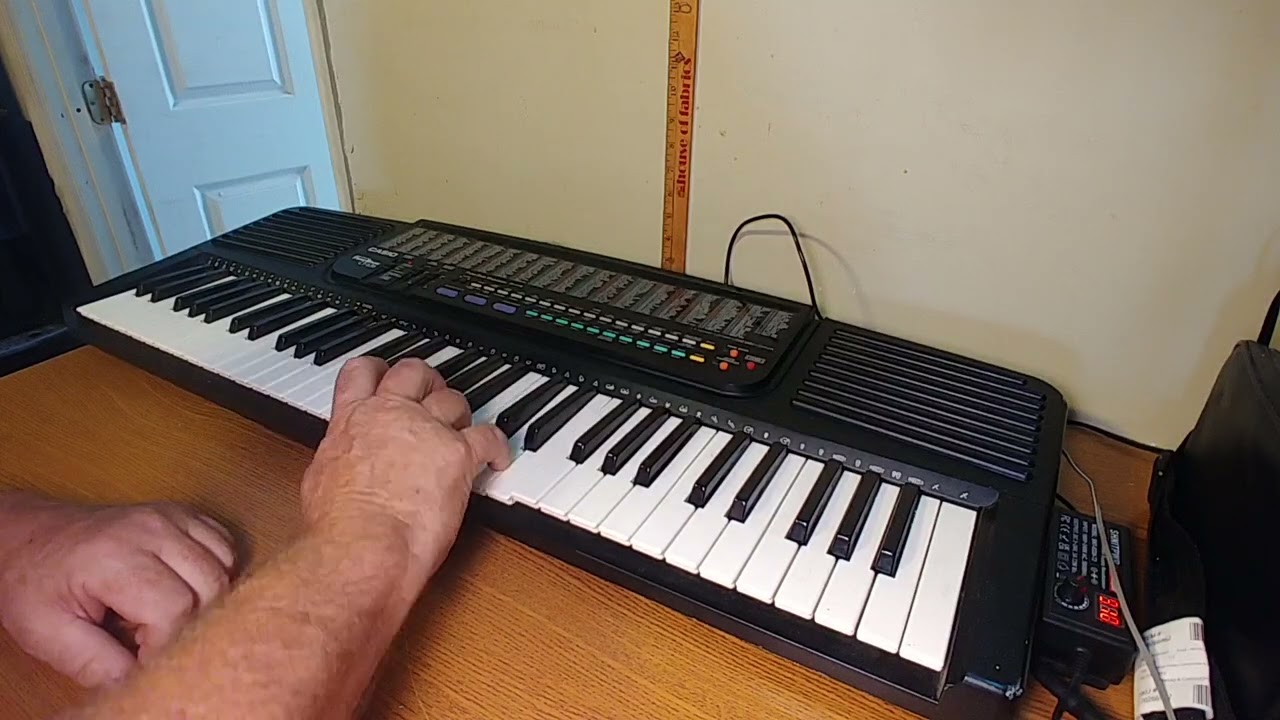 Casio CT-636 465 Sound tone bank keyboard for sale