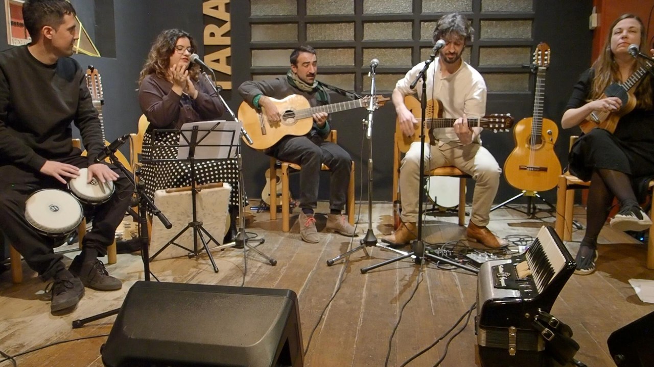 ARIA LUA (amb AYDE & Joan Peiró) /// Dues llunes  @Tarambana