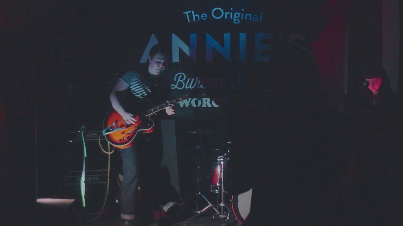 Johnny B Goode - The VHT's - Annies Burger Shack, Worcester - 16th Nov 2019