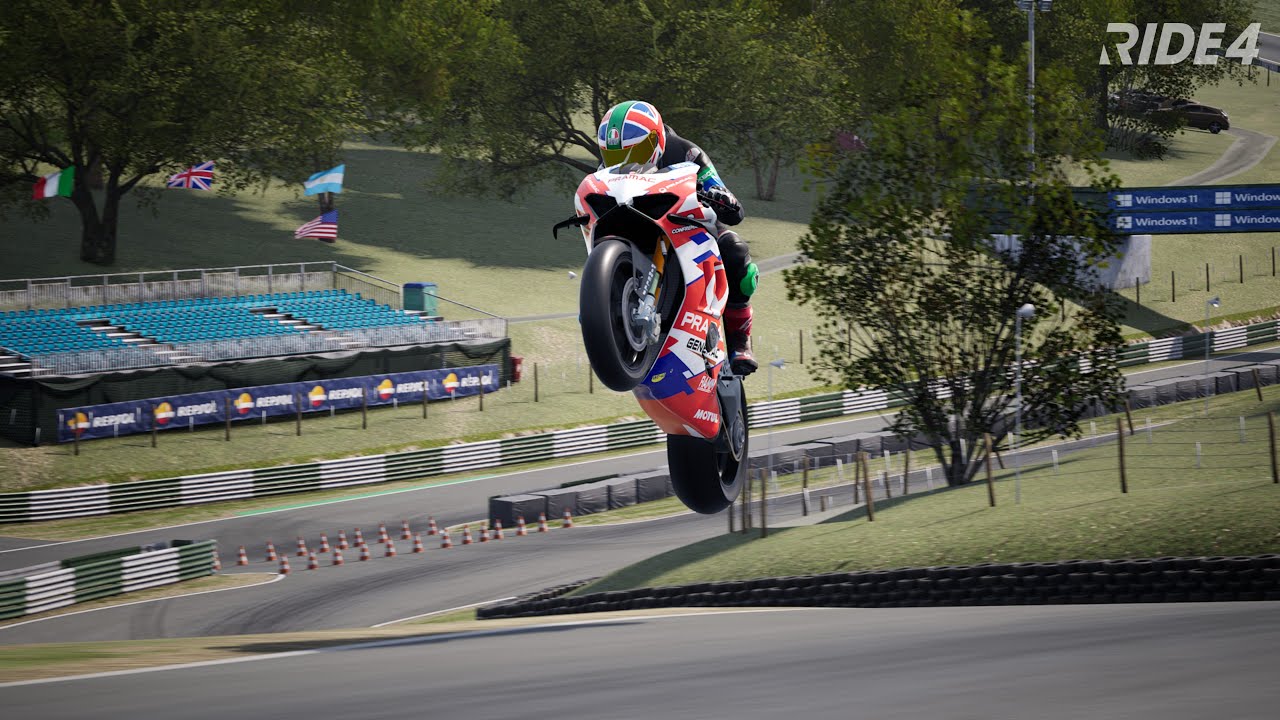 RIDE 4 - Cadwell Park - RM1000cc - world record PC and a big save