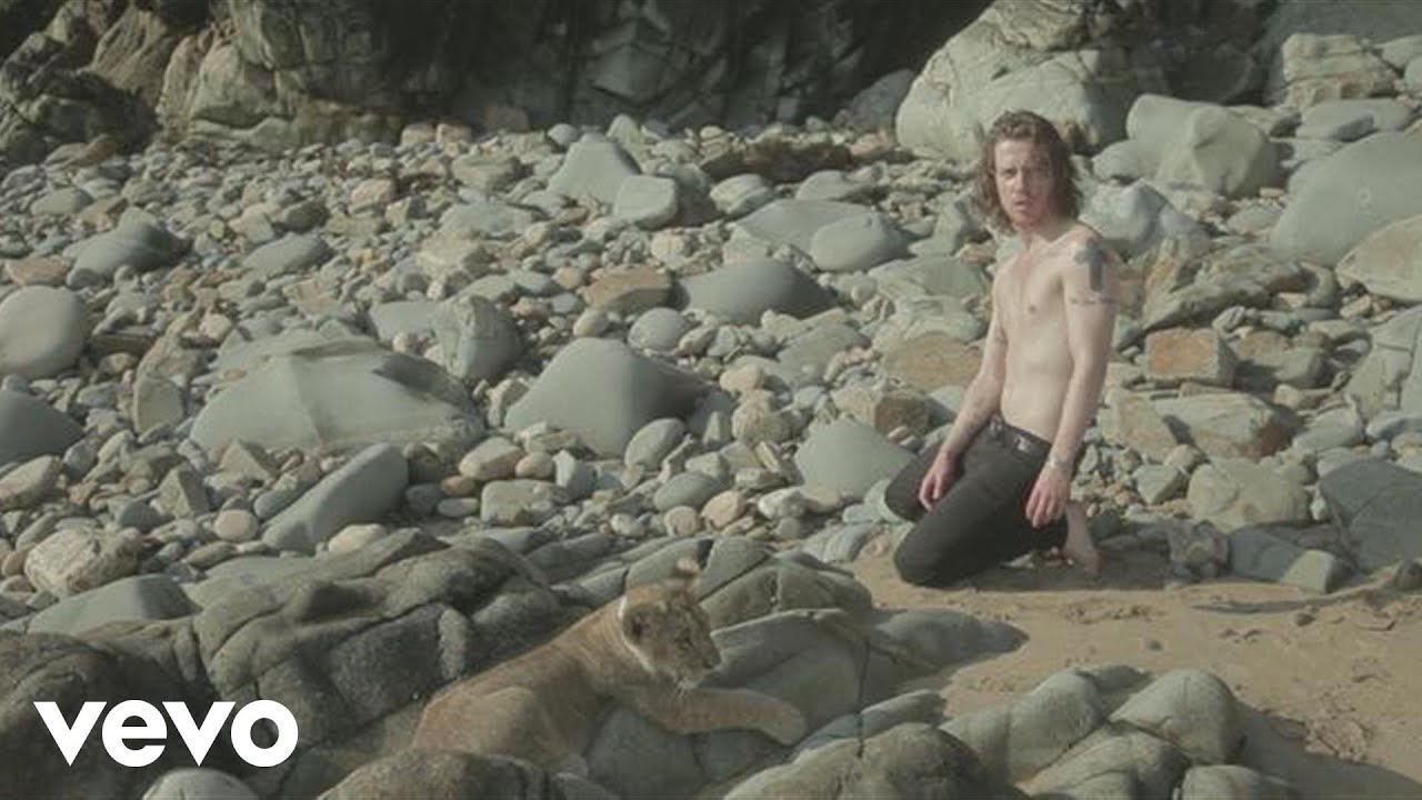 Julien Dor&eacute; - Paris-Seychelles (Making of clip)