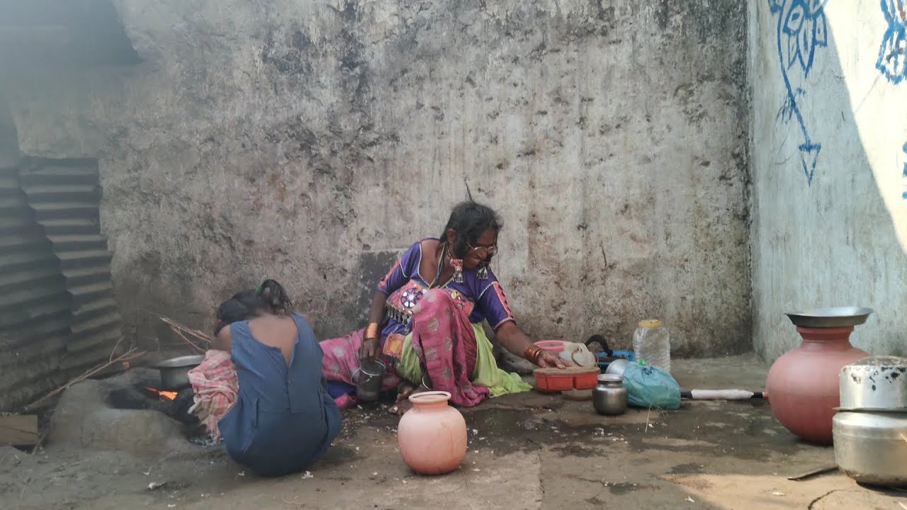 Simple Village Life in India | Traditional Cooking on Wood Fire