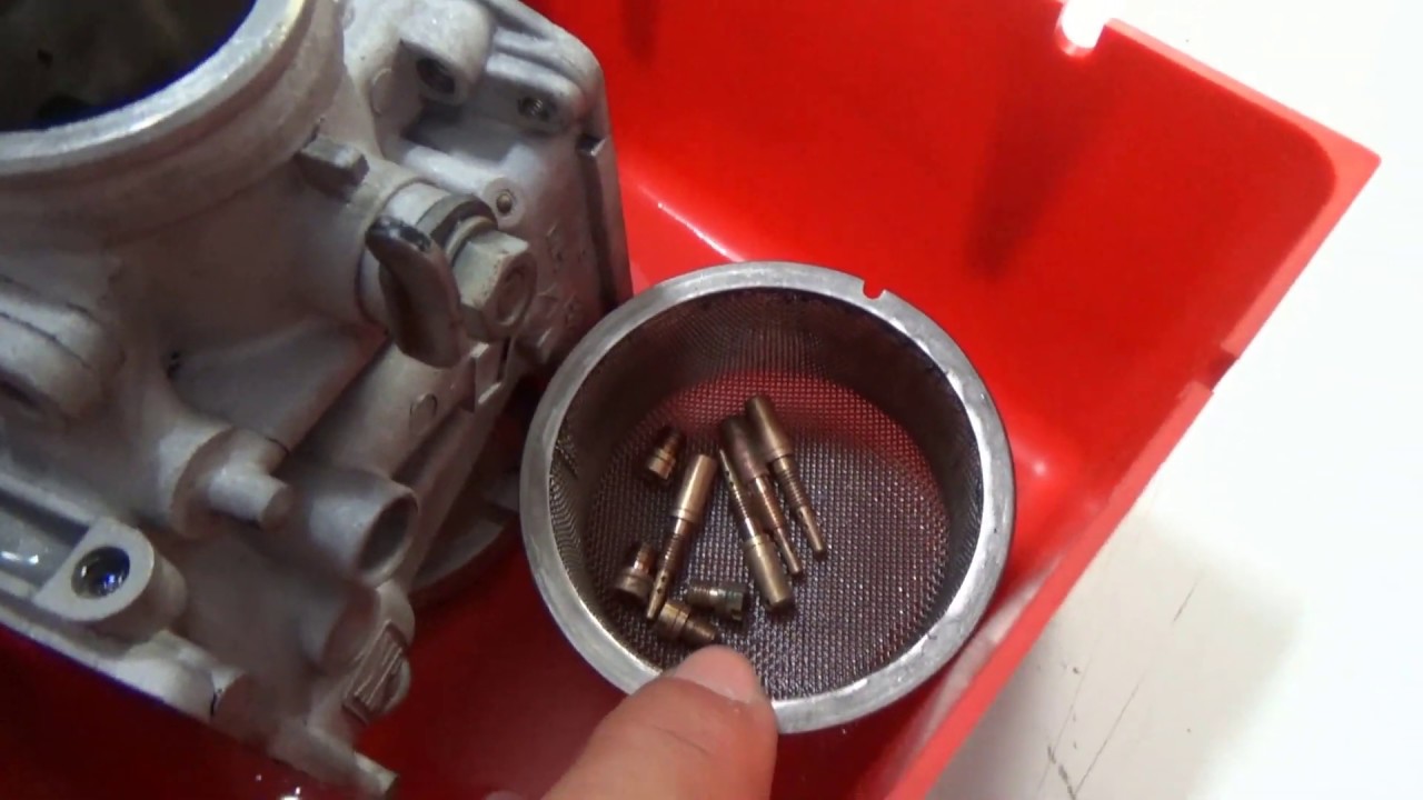 Cómo limpiar con ultrasonidos el carburador de la moto con la ayuda de J.L. Calvo