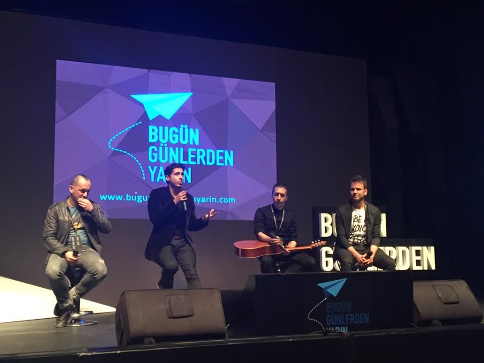 Bugün Günlerden Yarın (maNga)