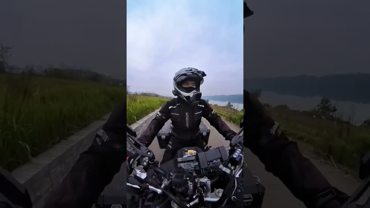 DJI Mini 3 Pro℃, can actually follow a motorcycle,👌but you have to stand and select the person first