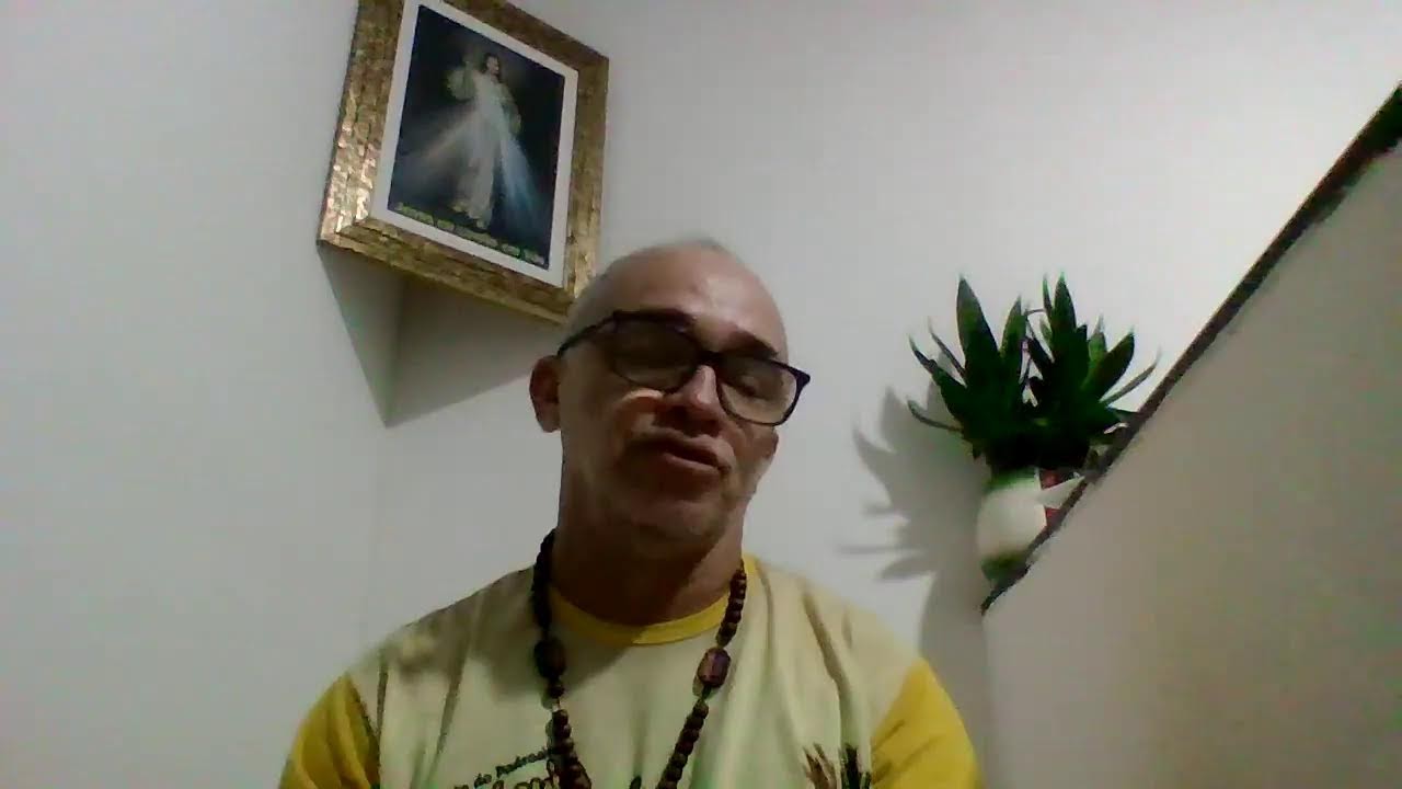 santo terco com santo evangelho
