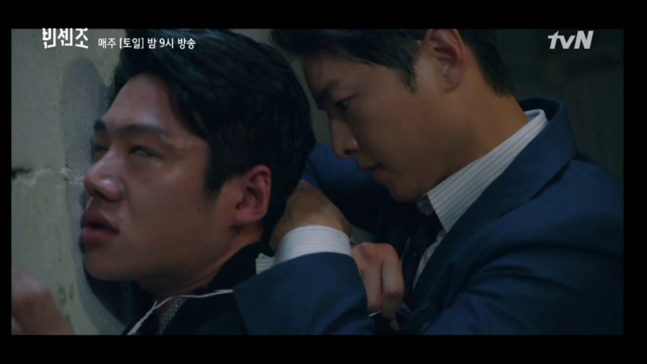 옷걸이로 싸우는 송중기