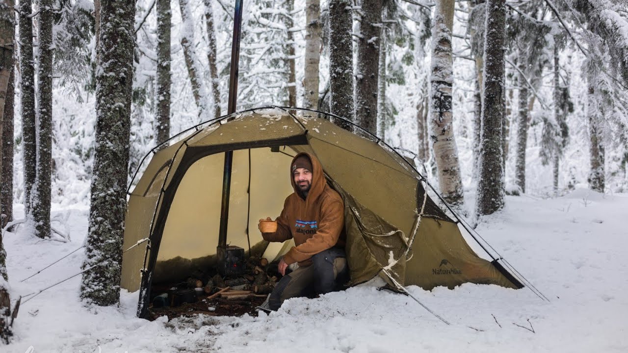 Зимний кемпинг HOT TENT в метель