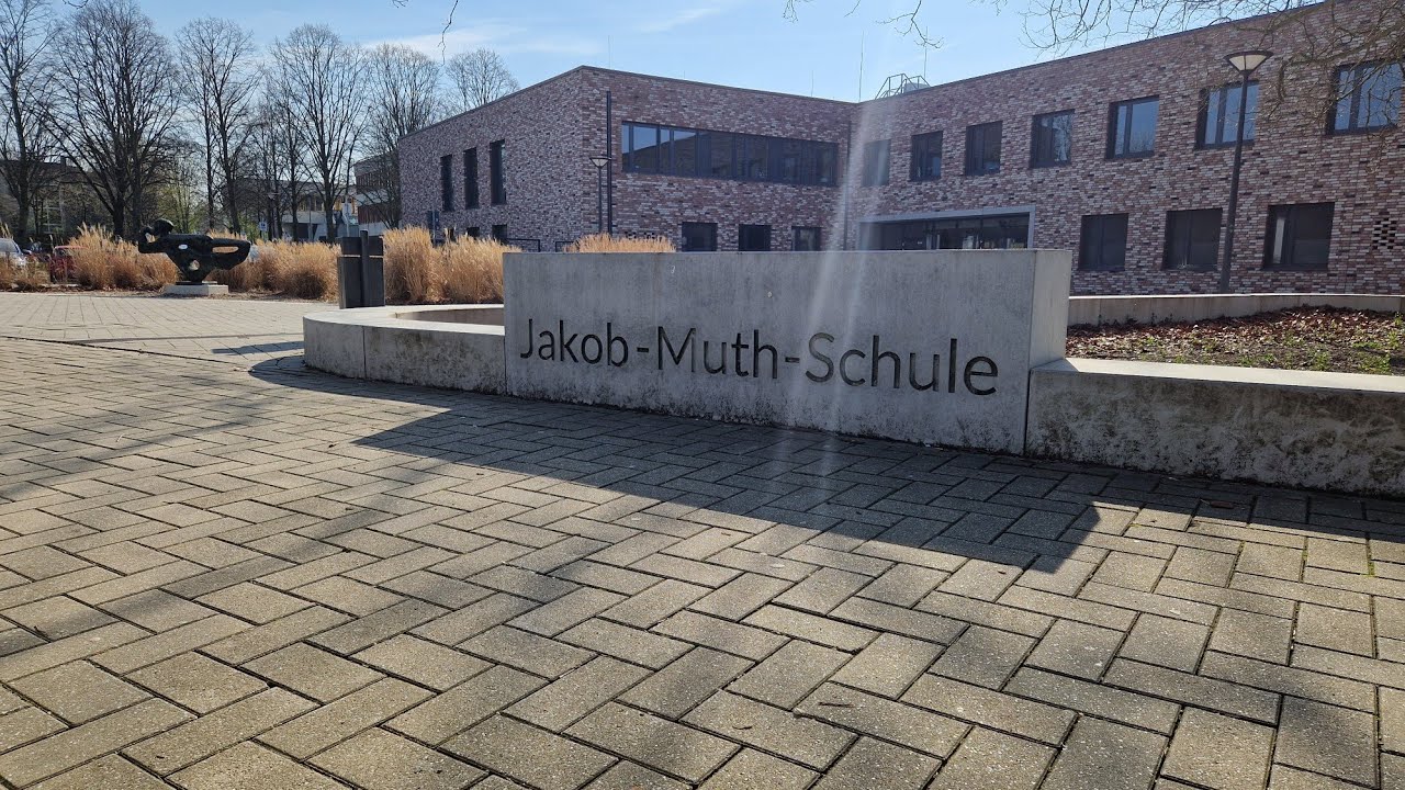 Jakob Muth Schule-Massen Schwimmfahrt