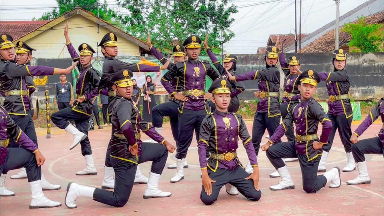 MERINDING! PASKIBRA SMAN 1 METRO BANDAR LAMPUNG AT LKBB SMALAN PASKIBRA COMPETITION