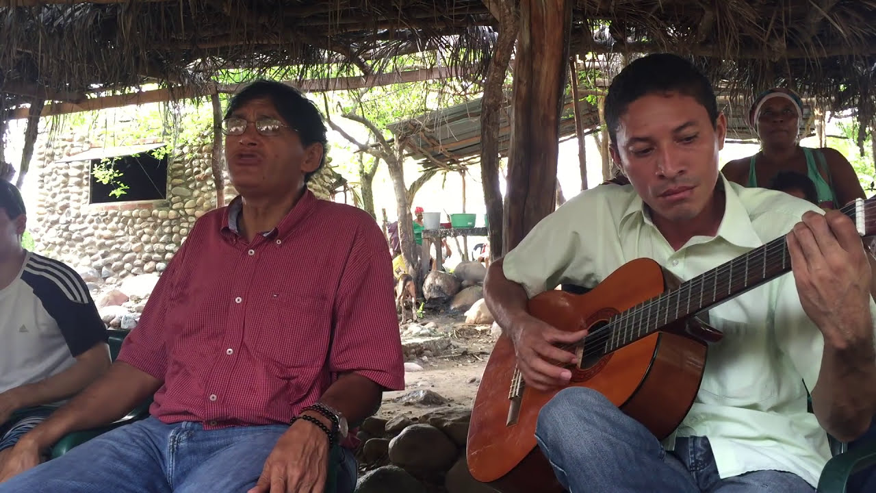 Al final del Sendero (Guitarra) - Luis Egurrola
