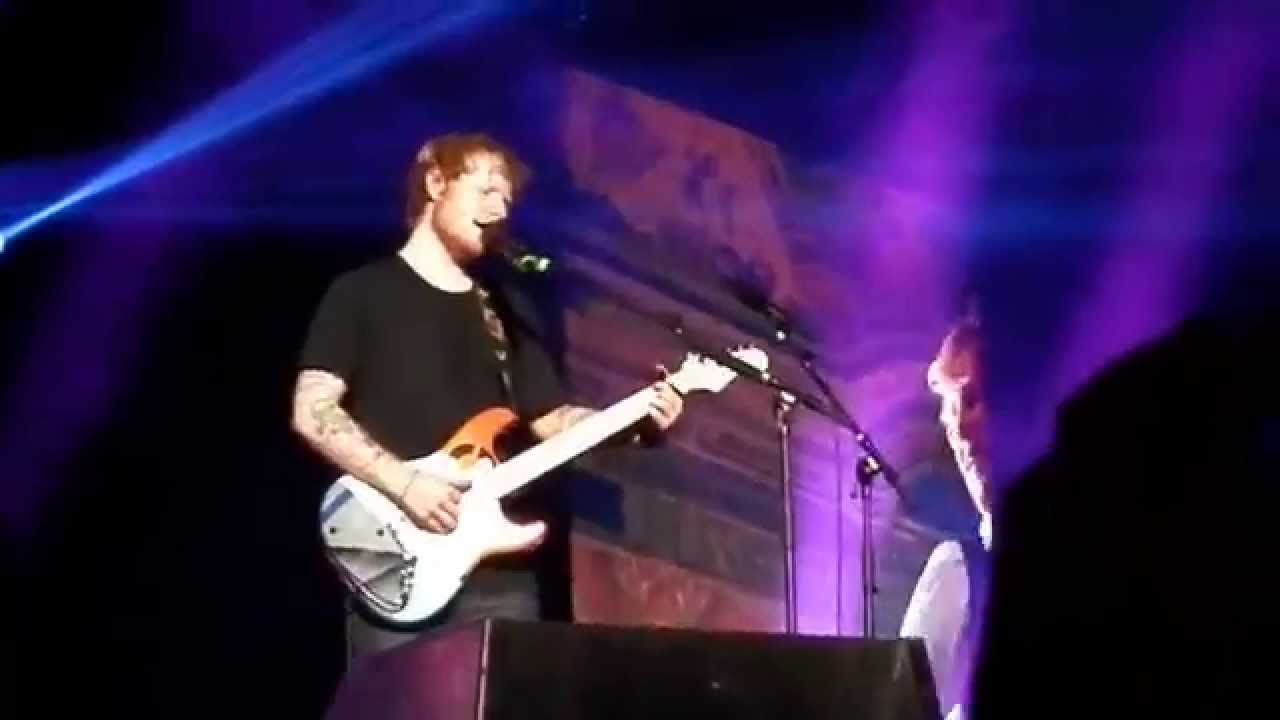 Thinking Out Loud - Ed Sheeran @Madrid, Barclaycard Center (Palacio de los Deportes) 25/11/14 HD