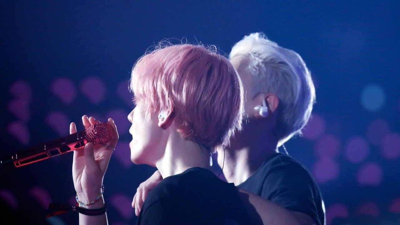 CHANBAEK CONCERT MOMENTS 【EXPLORATION】