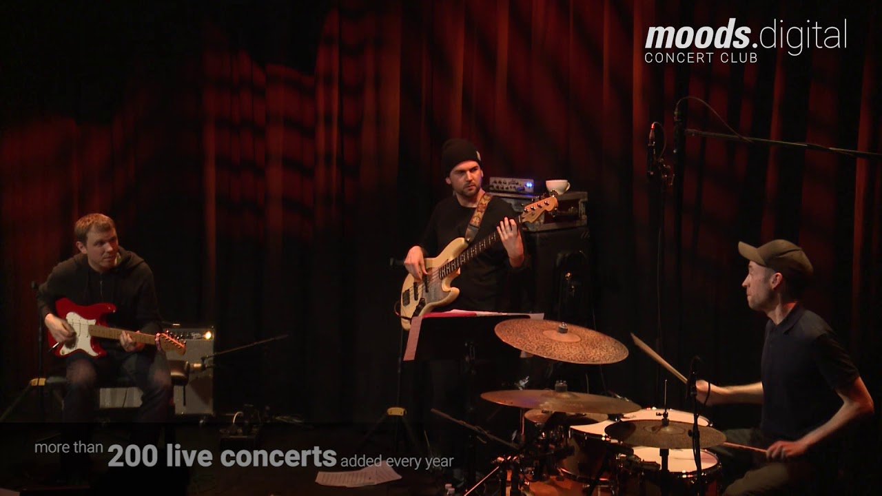 Spaven Trio Live At Moods 'Toko'