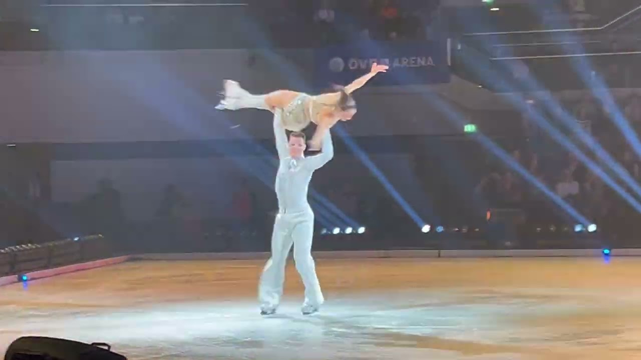 Holiday on Ice show 2026 #youtubeshorts #ytshorts#show #iceskatingdance #entertainment 