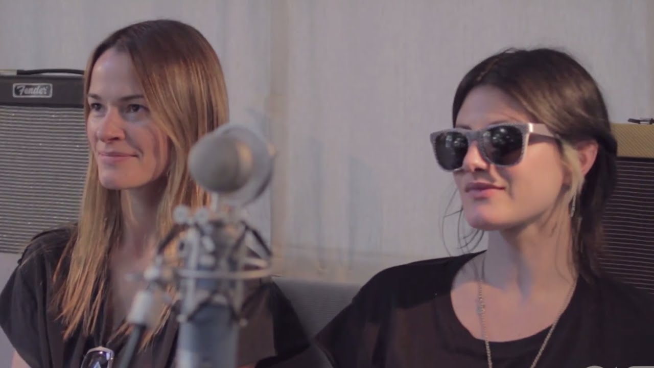 Uh Huh Her - Interview with OnAirstreaming