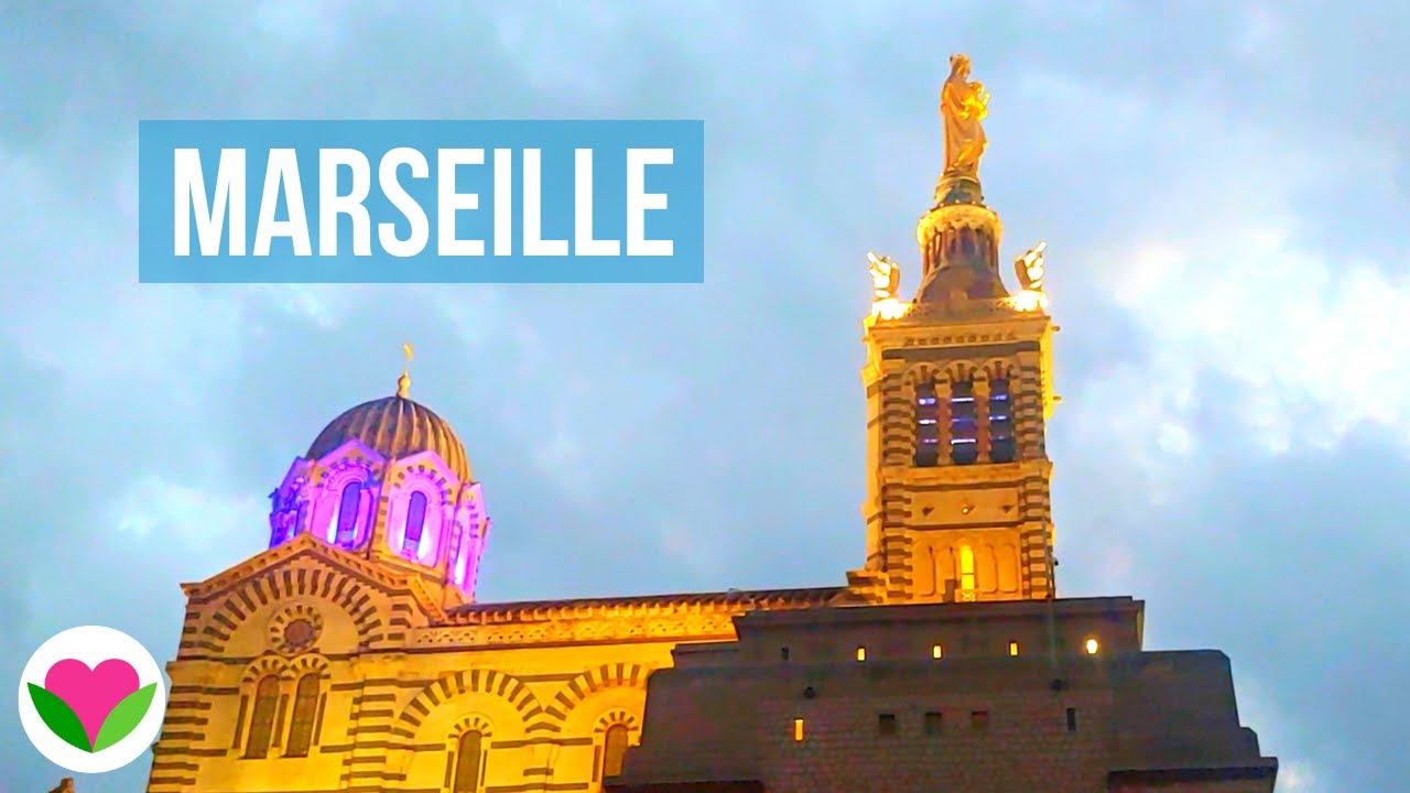 Exploring Marseille, France - Travel Vlog + Vegan Eats!
