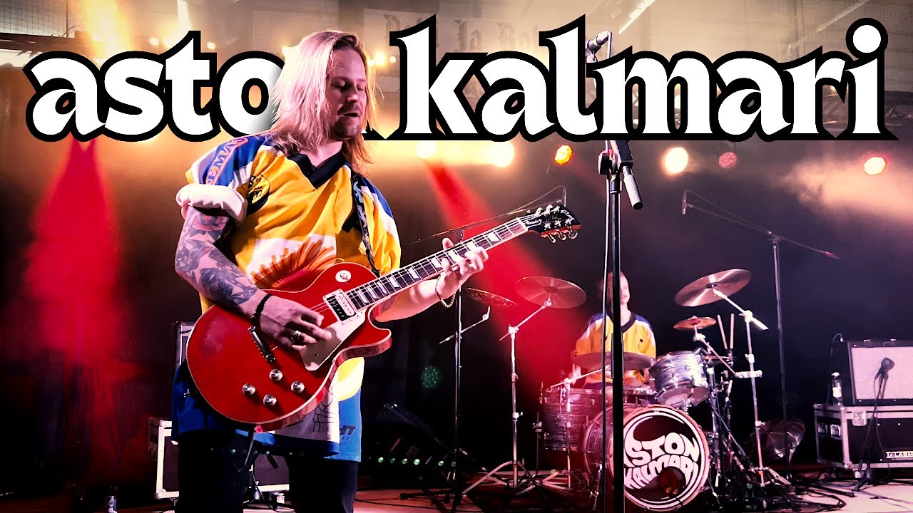 Aston Kalmari - Aikuisten altaaseen / Live @ Inkeroisten Jäähalli / ProShot