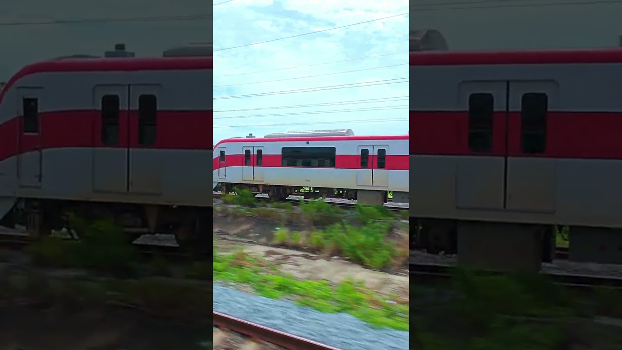 SRT Red Line from Lakhok station to Rangsit 