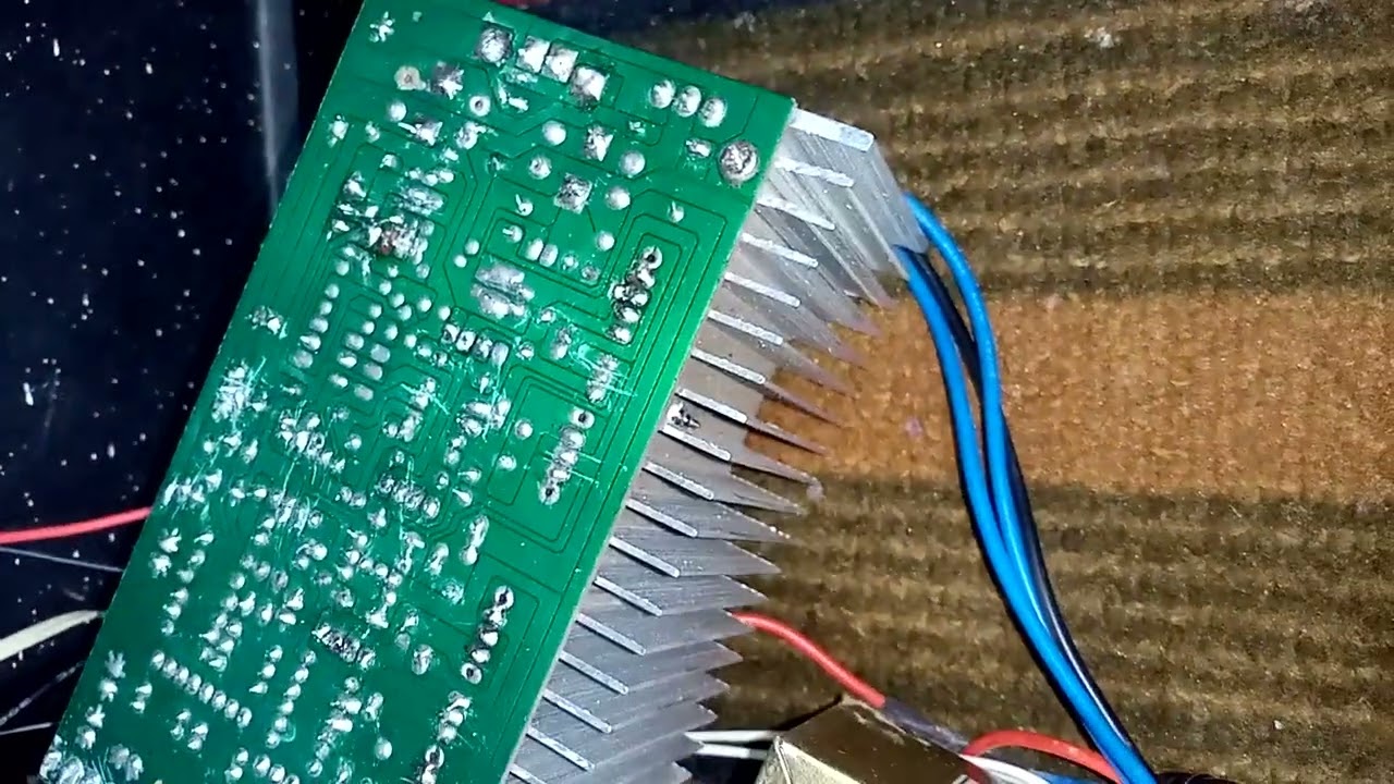 عطل صوت ضعيف و مخنوق وبيقطع  و تكلفة الاصلاح صفر فى صب صوتيات