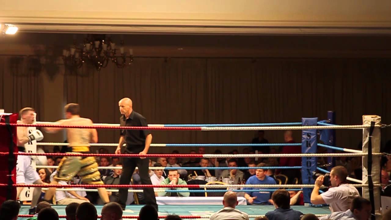 02 Marc Dixon v Phil Coppola