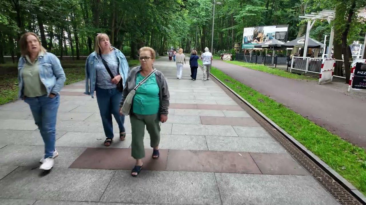 Kołobrzeg Promenada Летом 2025 года! Посмотрите, что там происходит! [4K] Польша