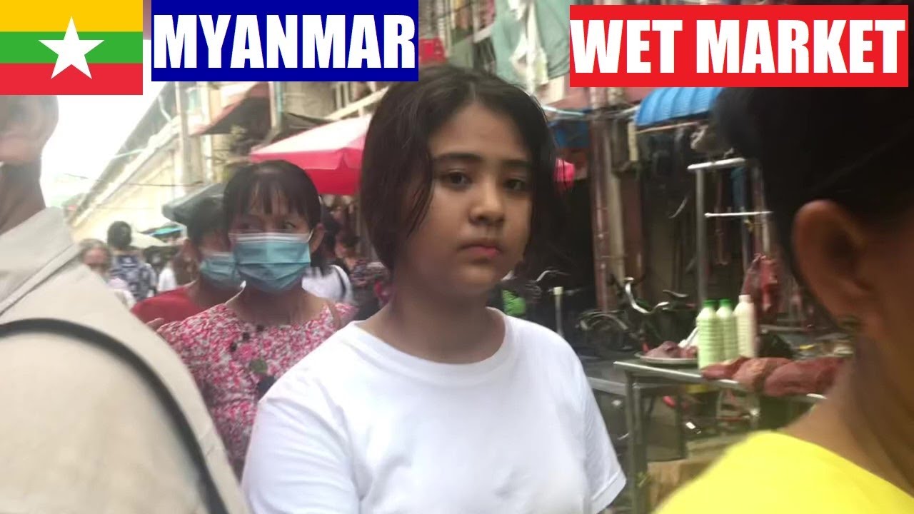 A Bustling Wet Street Market Tour in YANGON MYANMAR 🇲🇲