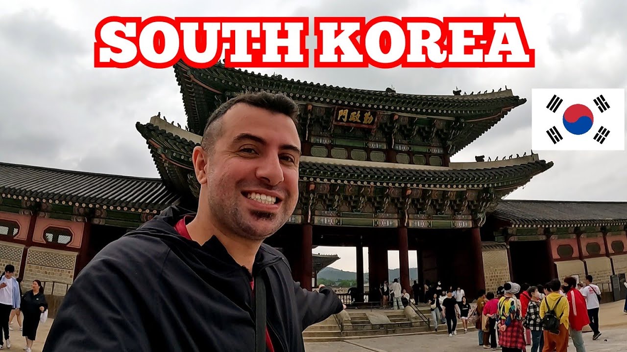 Korea's FAMOUS LANDMARK Gyeongbokgung Palace! Seoul, South Korea 🇰🇷