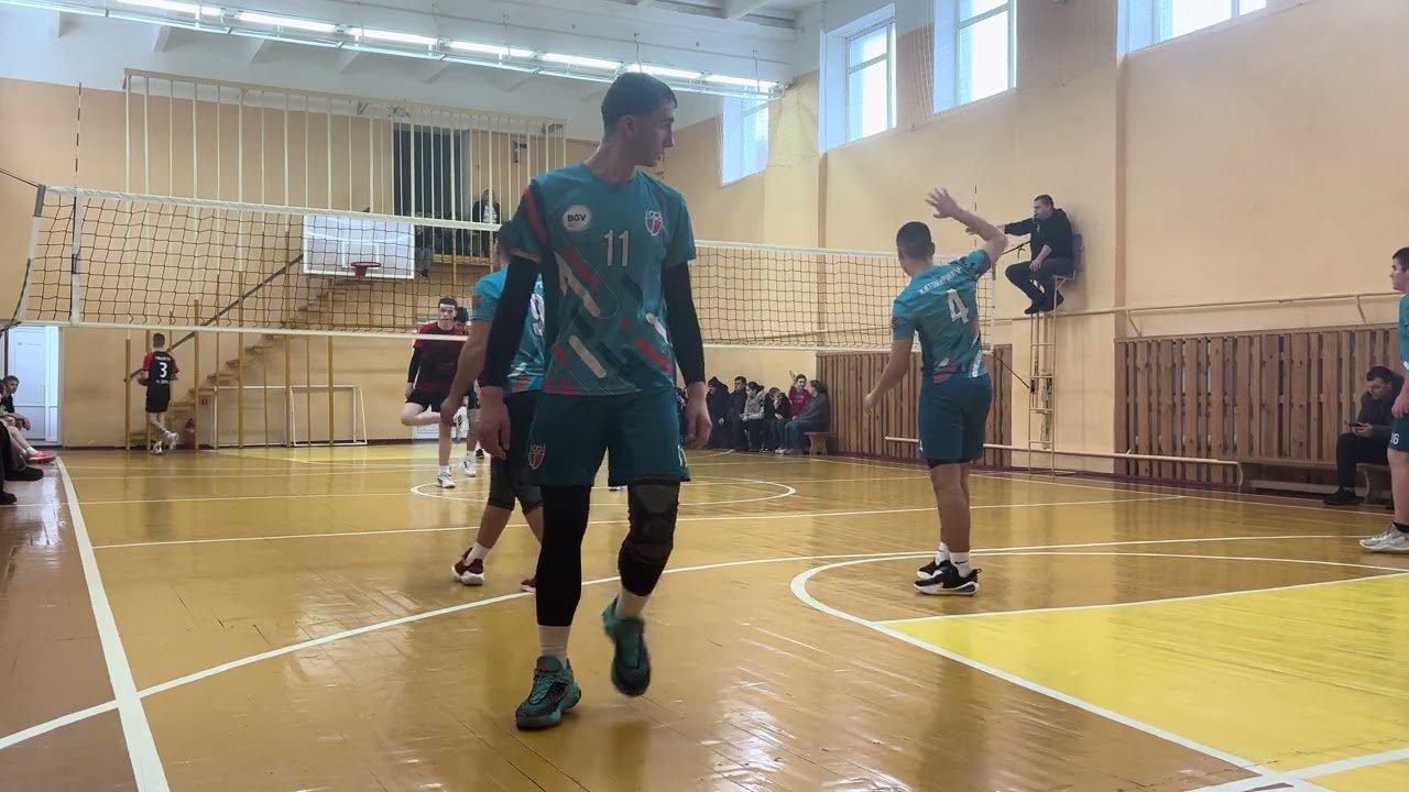 Пліч-о-пліч 3 етап: Ємільчине vs Звягель