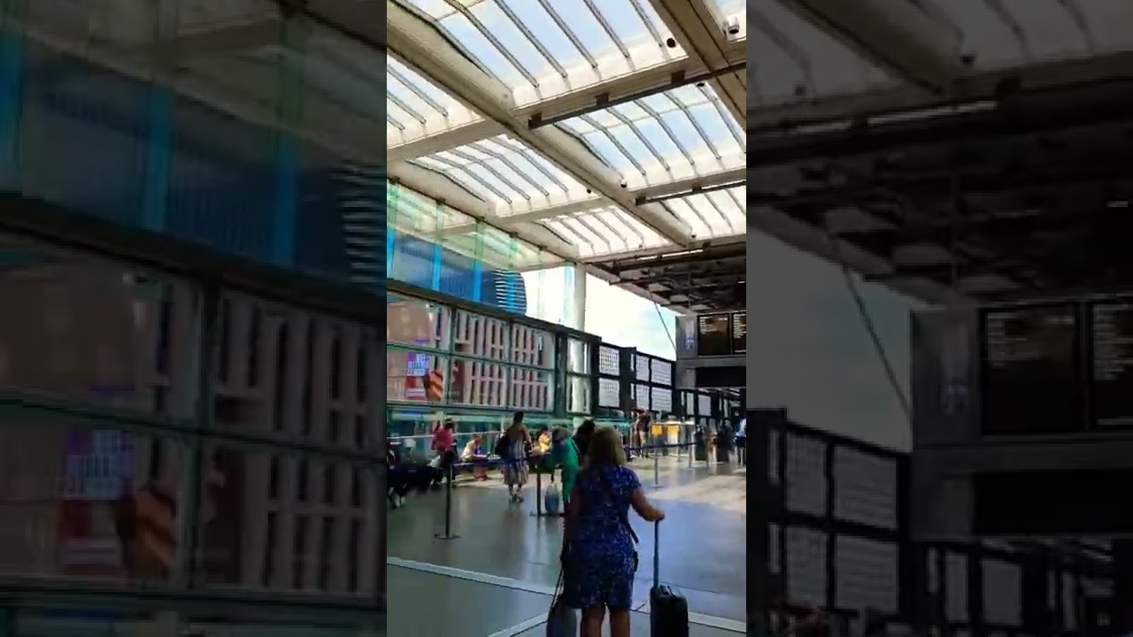 London St Pancras Station #travelvlog #london #uk #lifeinuk lifeinuk