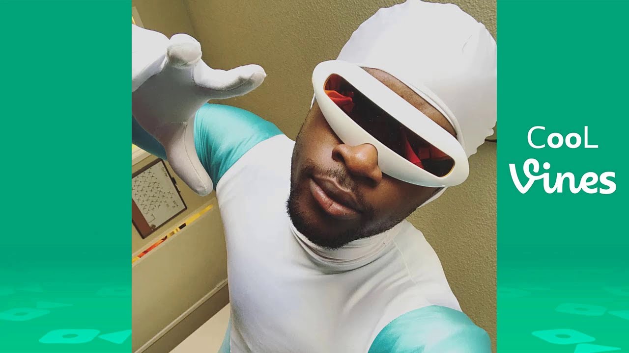 Try Not To Laugh Challenge - Funny Darius Benson Vines 2017