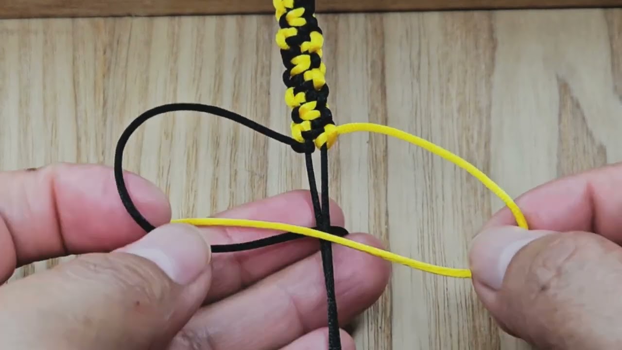 Tutorial paso a paso para hacer pulsera de hilo