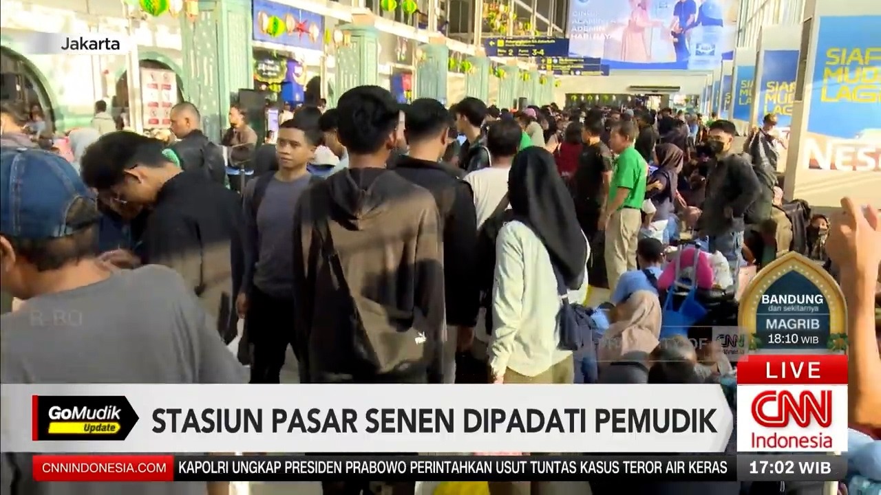 Stasiun Pasar Senen Dipadati Pemudik, Ribuan Penumpang Berangkat Hari Ini