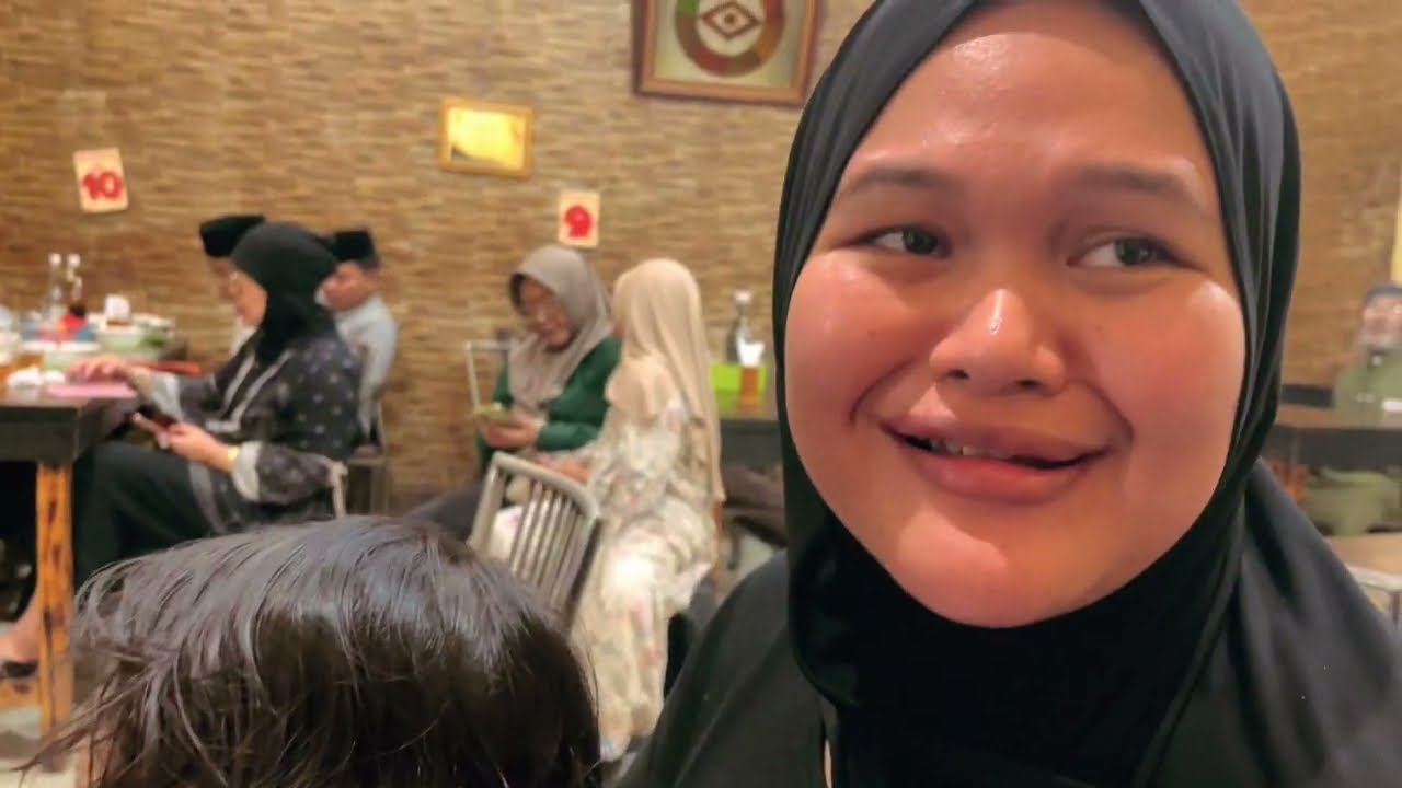 DITRAKTIR MANE & BENDARUS FAMS MAKAN MIE KOCOK MANG DADENG
