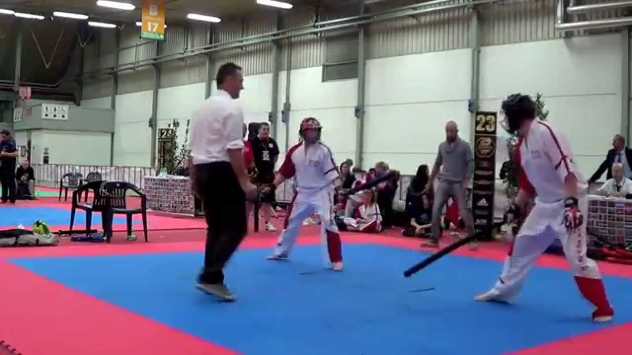 Brian Slaney vs Alastair Bell Vietnamese Weapons Fighting