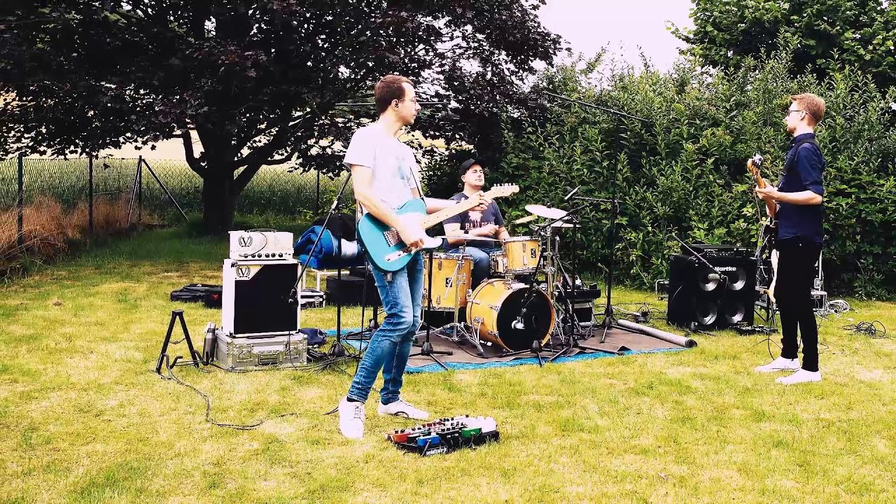 Collective C - Refined Country Music - Every little bit helps (Gardensession Backyard Cover 2020)