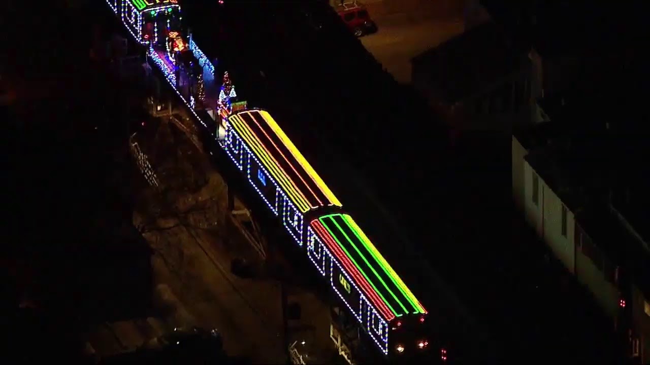 WATCH LIVE: CHICAGO HOLIDAY TRAIN