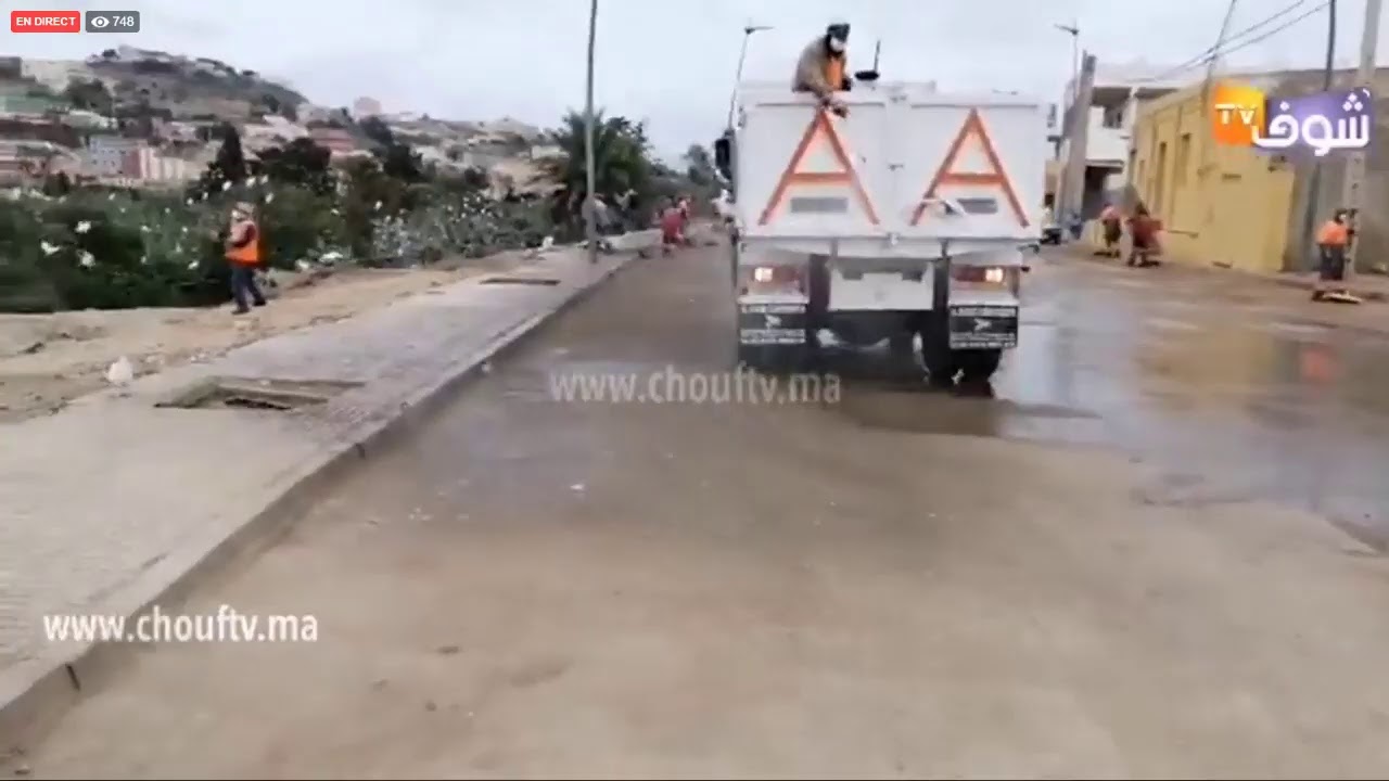 من الناظور:شركة النظافة دايرا التعقيم لفرخانة المنطقة الحدودية مع مليلية المحتلة..شوفو كيفاش كيعقمو