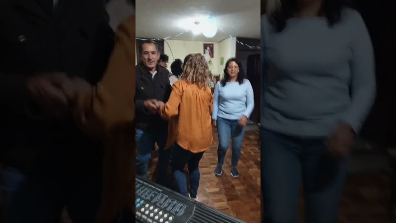 Música Bailable con el Dúo Cristal, junto a Paquito Salinas y Napoleón Zurita. 0987275323.Suscribete