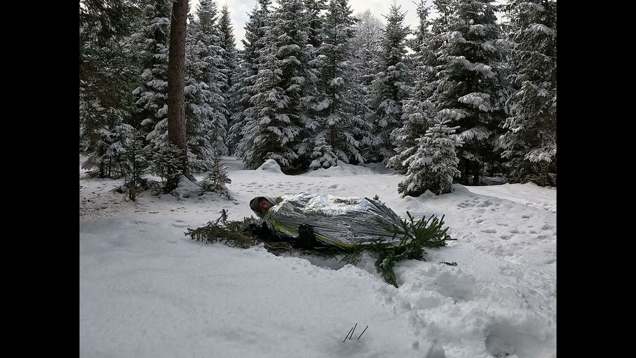 Winter Survival / This Emergency Bivy Bag Could Save Your Life, First Aid Bivy Bag Explained 