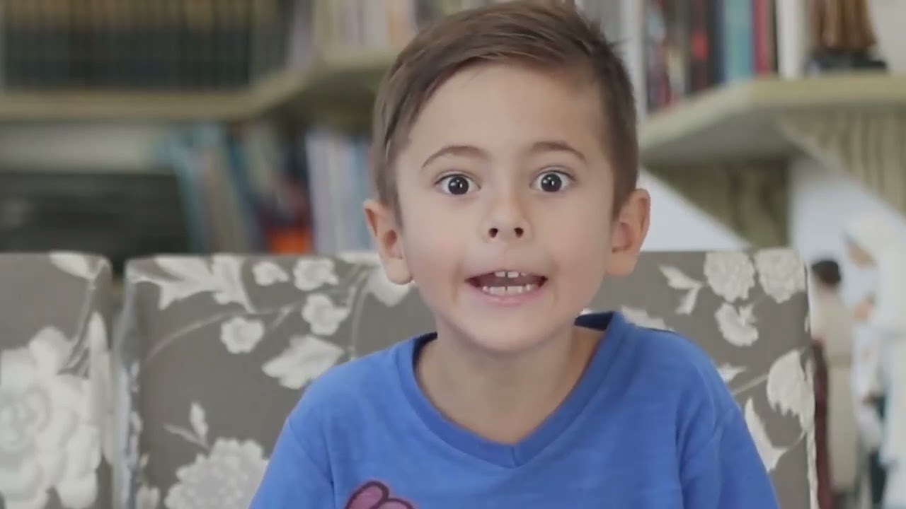 Achamos um vídeo antigo dos meninos falando sobre telas