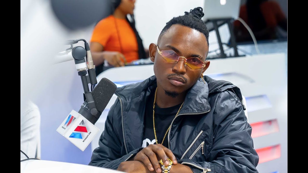 KAYUMBA:LABDA WCB/ALIKIBA TUKO KWENYE MAONGEZI/NAPAMBANA NA HALI YANGU
