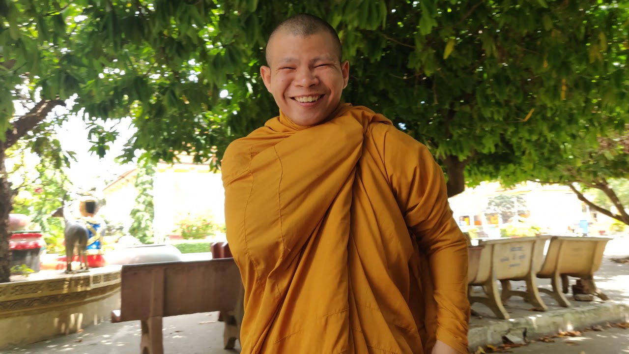 របៀប​ឃ្លុំចីវរ មហាវិរិយោ​​​ រឿន​ វិថាញ់