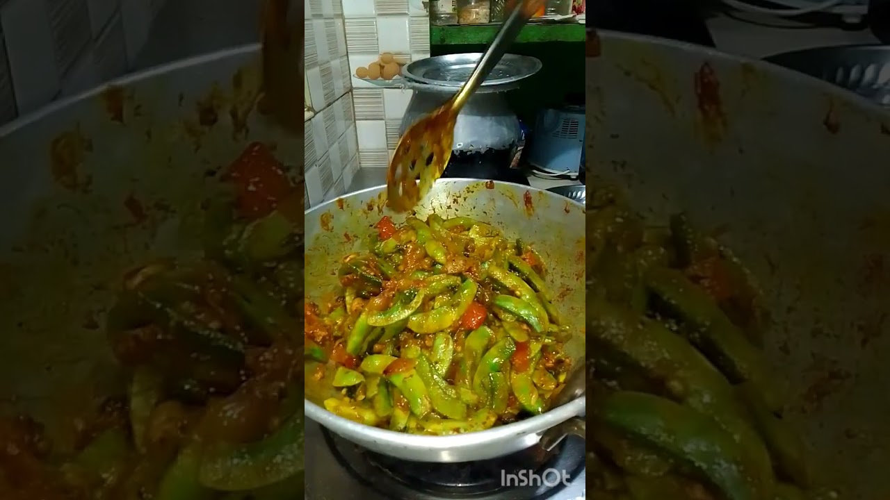 Suvaiyana avarakkai.  kara kulambu