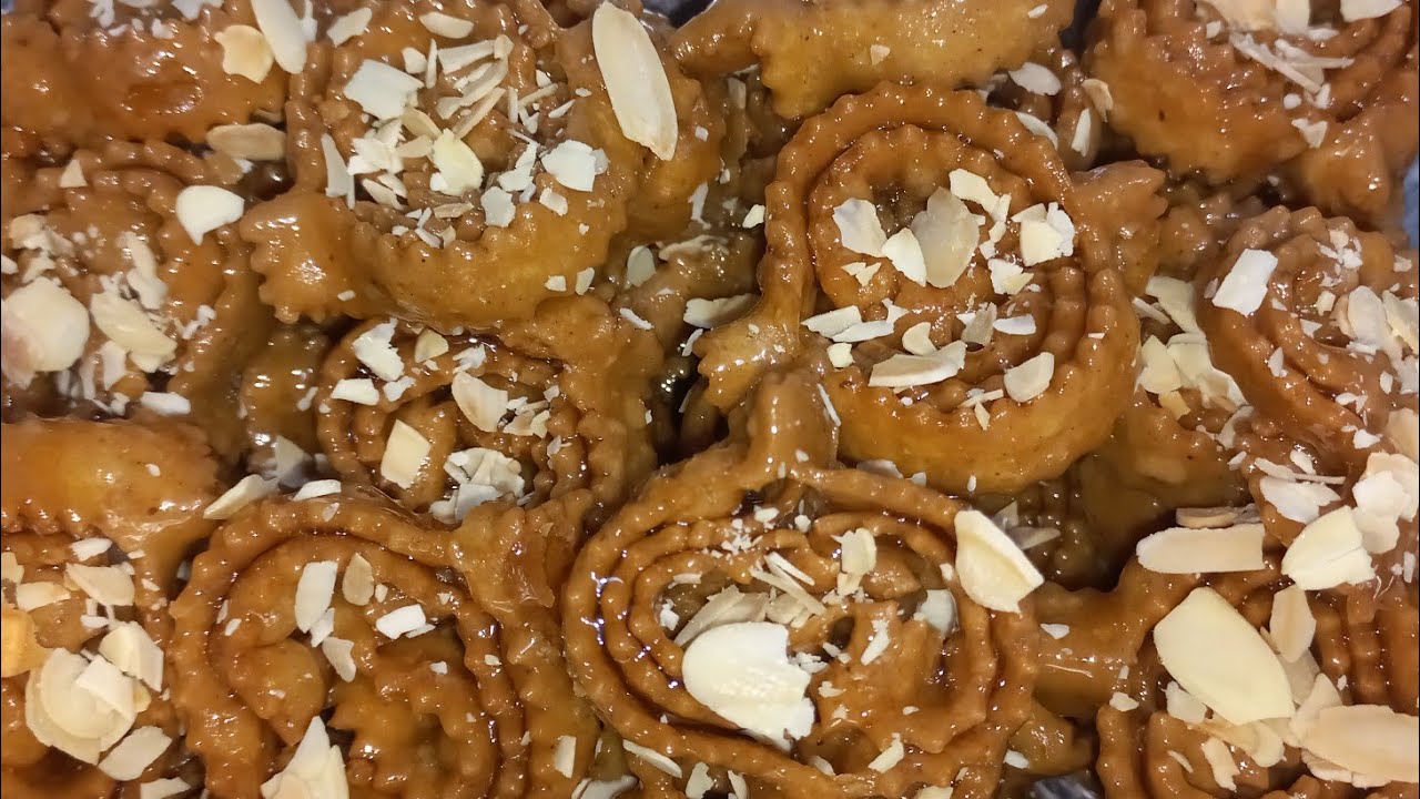شباكية باللوز بطريقة المحترفين 👩‍🍳 مجعبة شاربة عسل الوصفة لي غتعتمدها هد رمضان