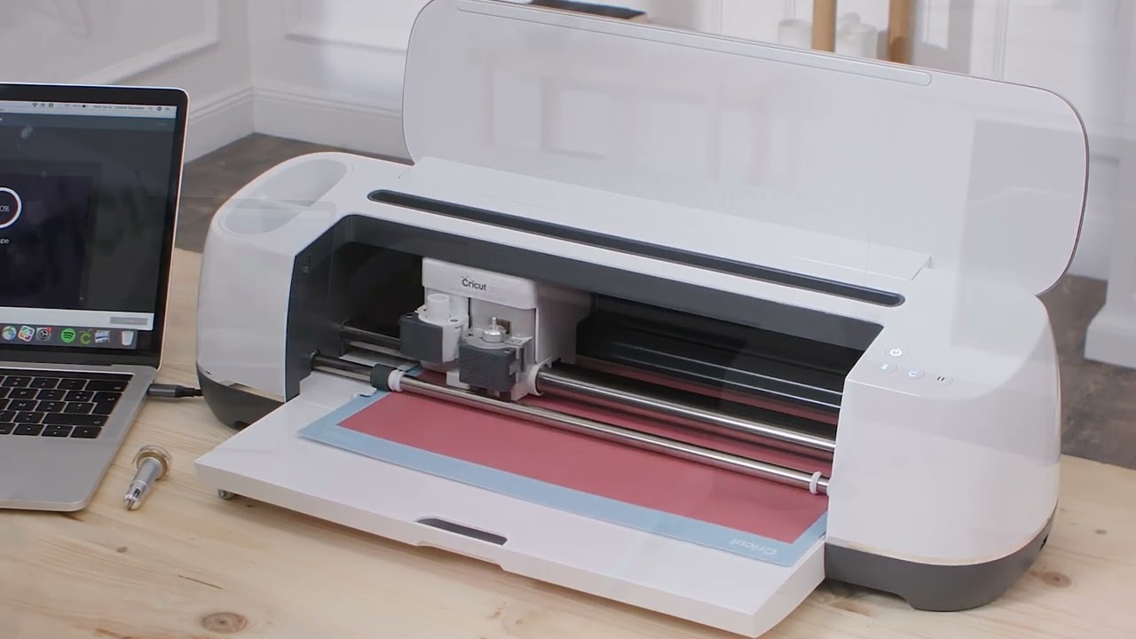 Cricut - Créer un faire part de mariage Cricut Maker & Explore | Atome3D